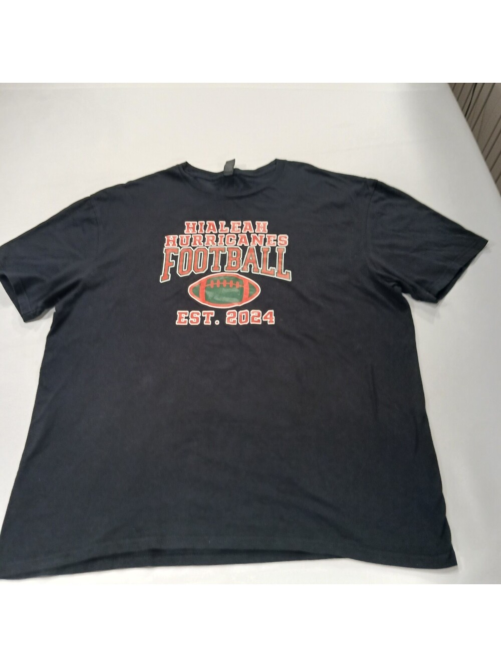 Gildan Softstyle Hialeah Hurricanes Football Men's Black Graphic T-Shirt Size XL